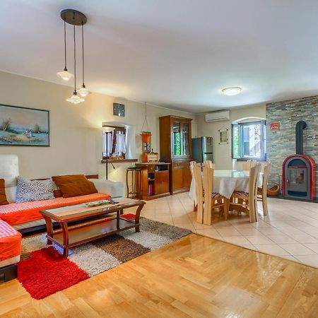 Апартаменты Old Stone House St Lawrence In The Heart Of Sibenik'S Old Town Экстерьер фото